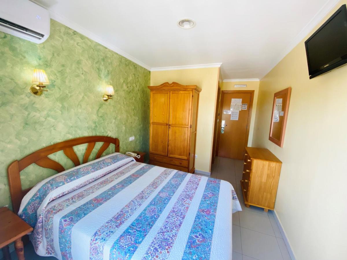 Hostal L'Anfora دينايا المظهر الخارجي الصورة